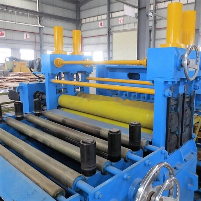 Factory photo: Rotary cut-to-length line